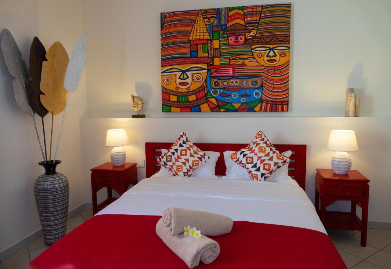 Hacienda Plaza Hotell Pereybere Beach Eksteriør bilde